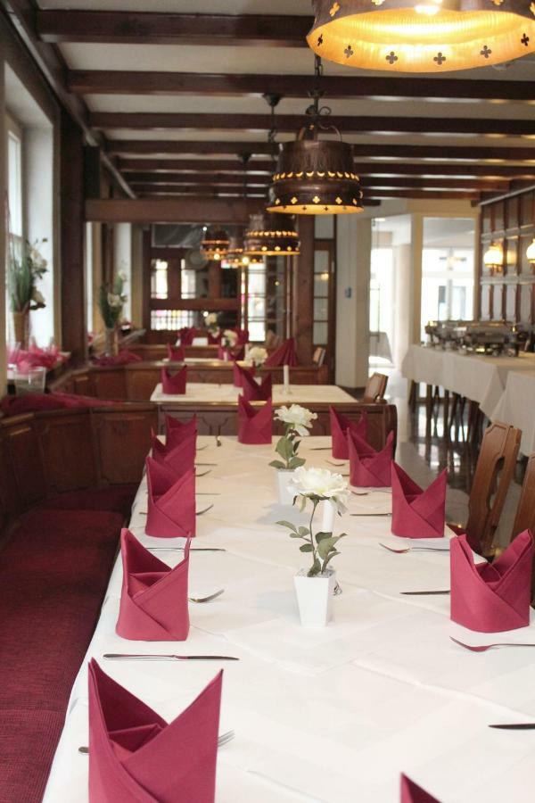 Hotel & Restaurant Lamm Mosbach  Exterior foto
